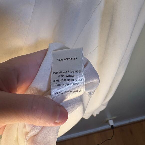 Lush White Semi-sheer 3/4 Sleeve V Neck Blouse Large Feminine Flowy Spring Light - Picture 6 of 10